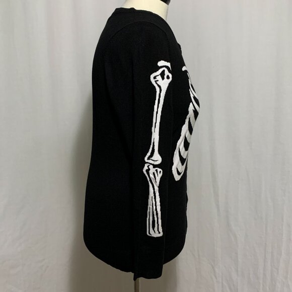 Torrid Sweater Skelton Bones Fitted Cardigan Halloween Black White Plus 2 18 20 - Picture 5 of 6